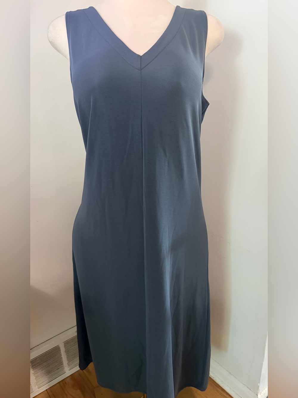 Susan Graver L Blue V Neck Stretch Midi Dress Sleeveless Made in USA Normcore
